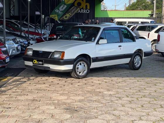 CHEVROLET MONZA 1.8 SL/E 8V ÁLCOOL 2P MANUAL CHEVROLET MONZA 1.8 SL/E 8V ÁLCOOL 2P MANUAL